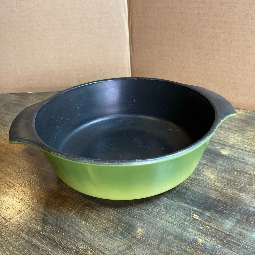 Fire-King Anchor Hocking Avocado Green 1 QT Casserole Dish w/ Clear Dome Lid
